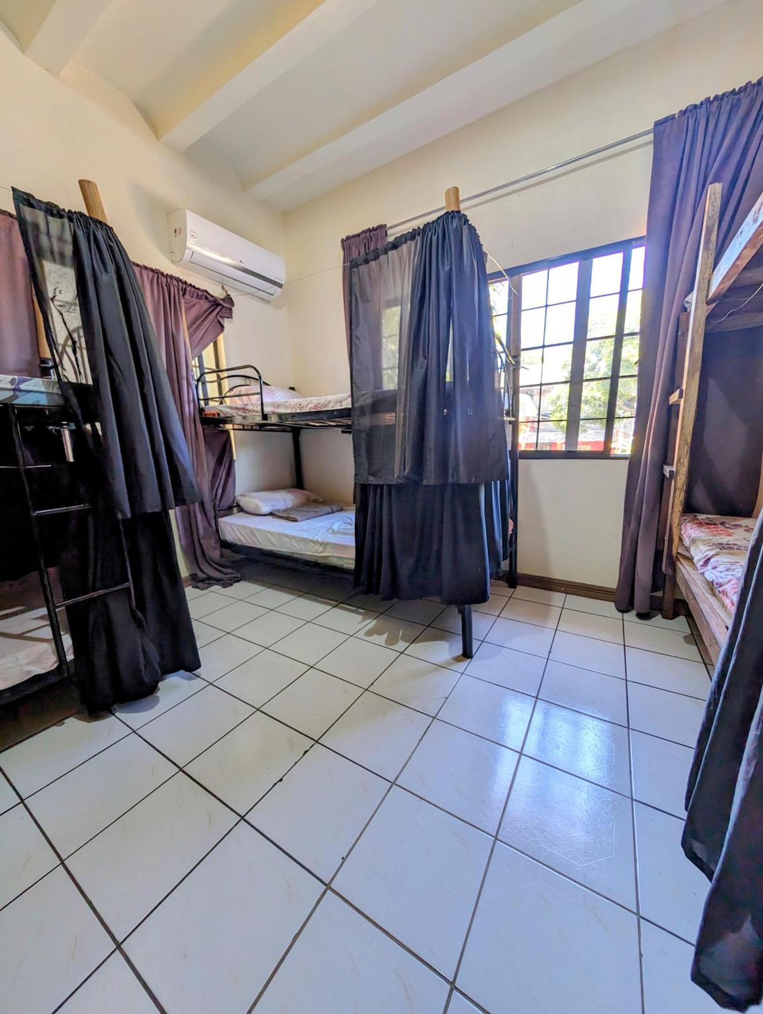 Screaming Gecko Hostel Busuanga Zewnętrze zdjęcie