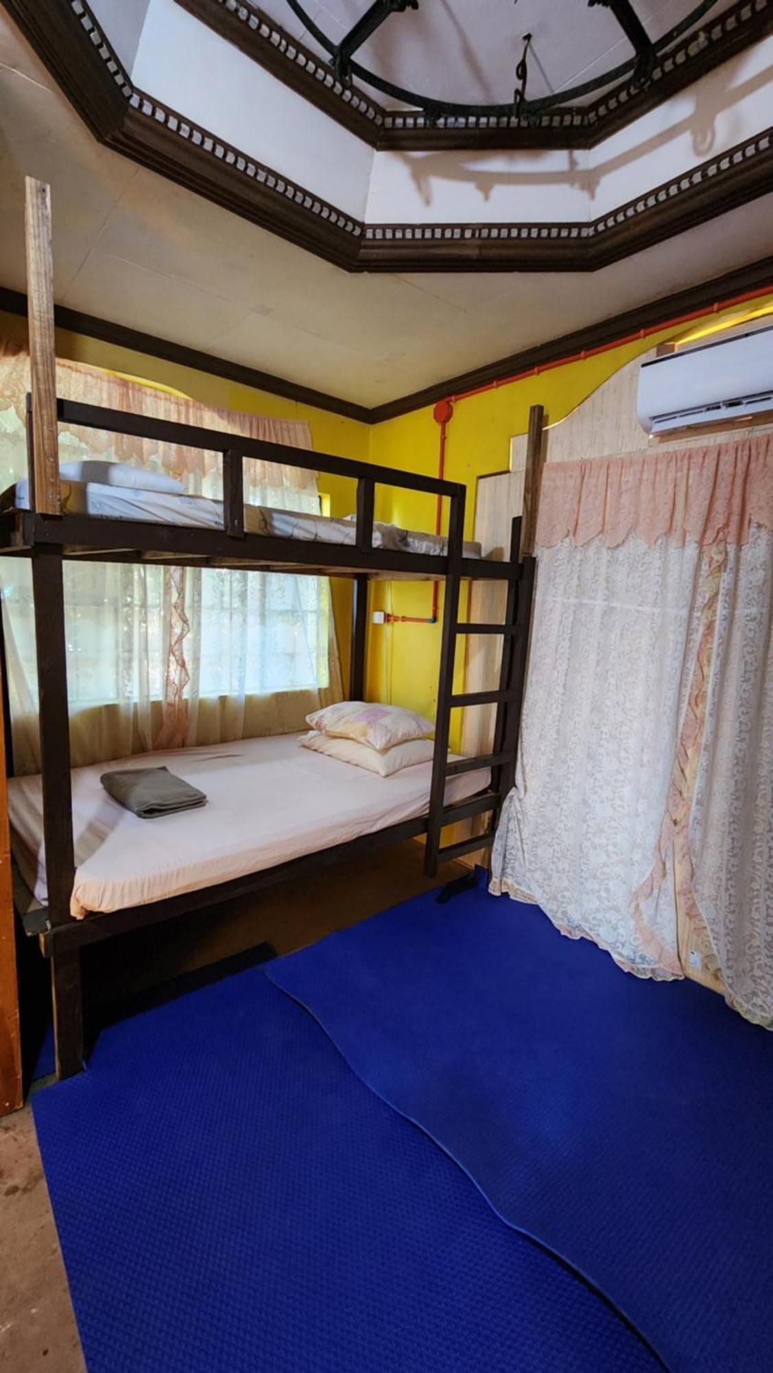 Screaming Gecko Hostel Busuanga Zewnętrze zdjęcie